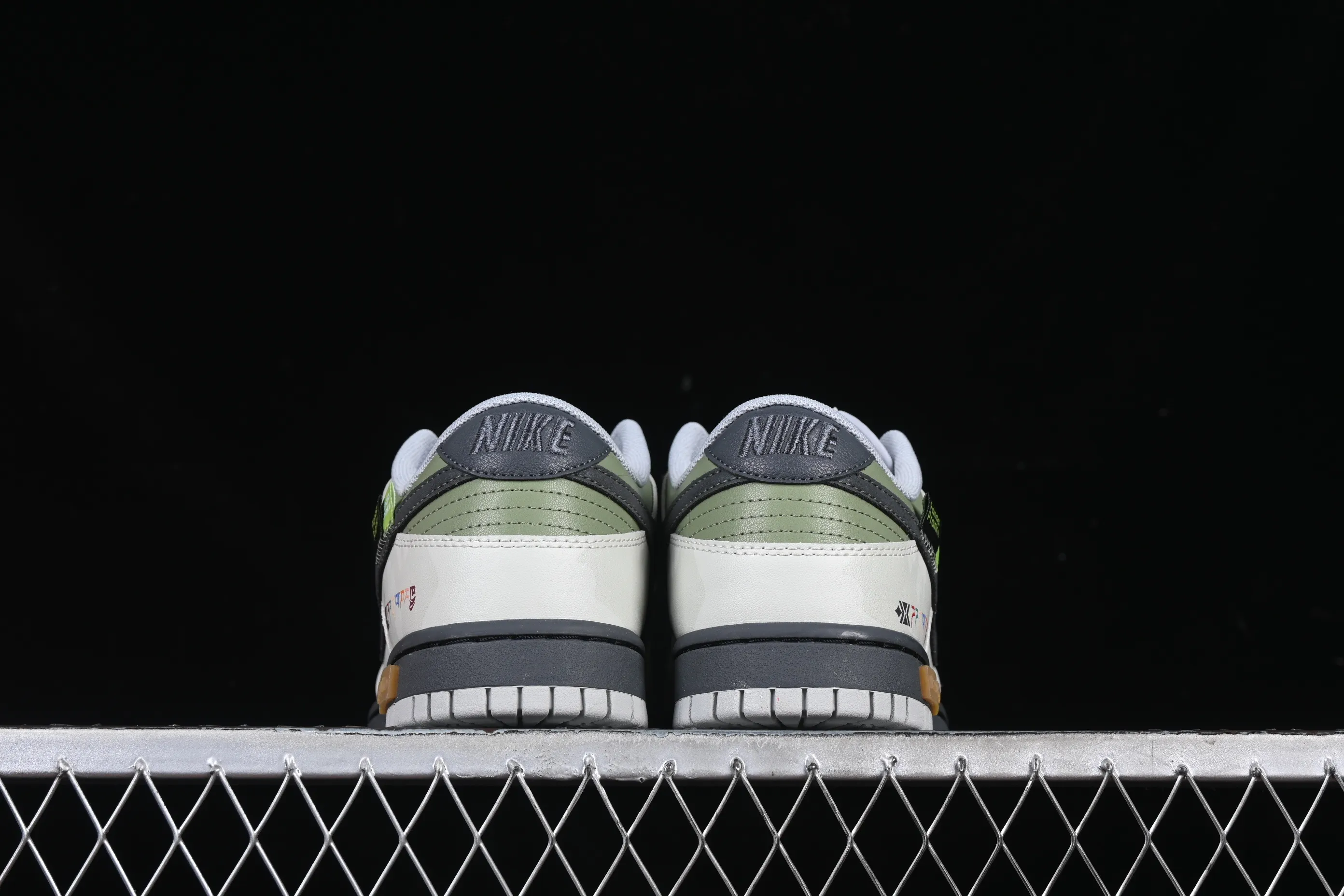 All Categories Nk SB Dunk Series Nk SB Dunk Low Low-top sneakers Nk Dunk Retro "Grey Fog" Panda Prank Go to Tibet Heart of the wilderness Low-top casual sneakers DD1391-103